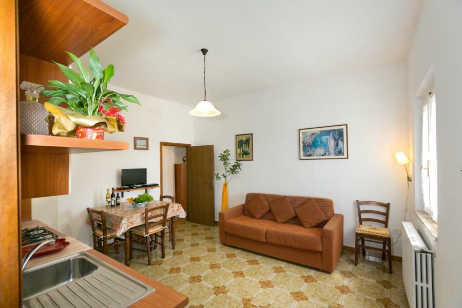 Agriturismo Case Nuove Castellina Marittima Extérieur photo